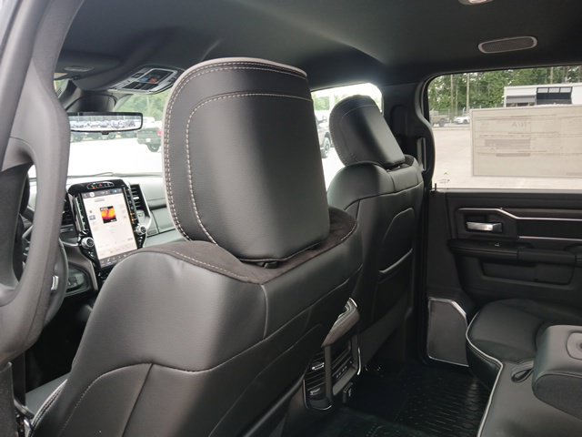 New 2026 RAM 5500 4x4 Crew Cab w/ Laramie Trim Package image 13