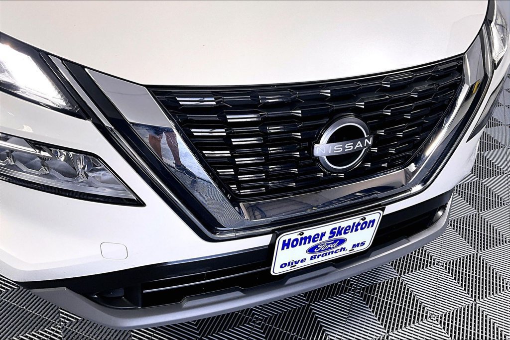 Used 2023 Nissan Rogue SV AWD/4WD image 29