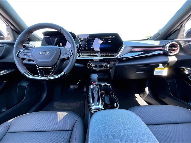 New 2026 Chevrolet Trax RS w/ Sunroof Package FWD image 11