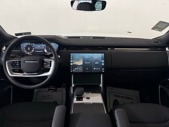 New 2025 Land Rover Range Rover SE image 25