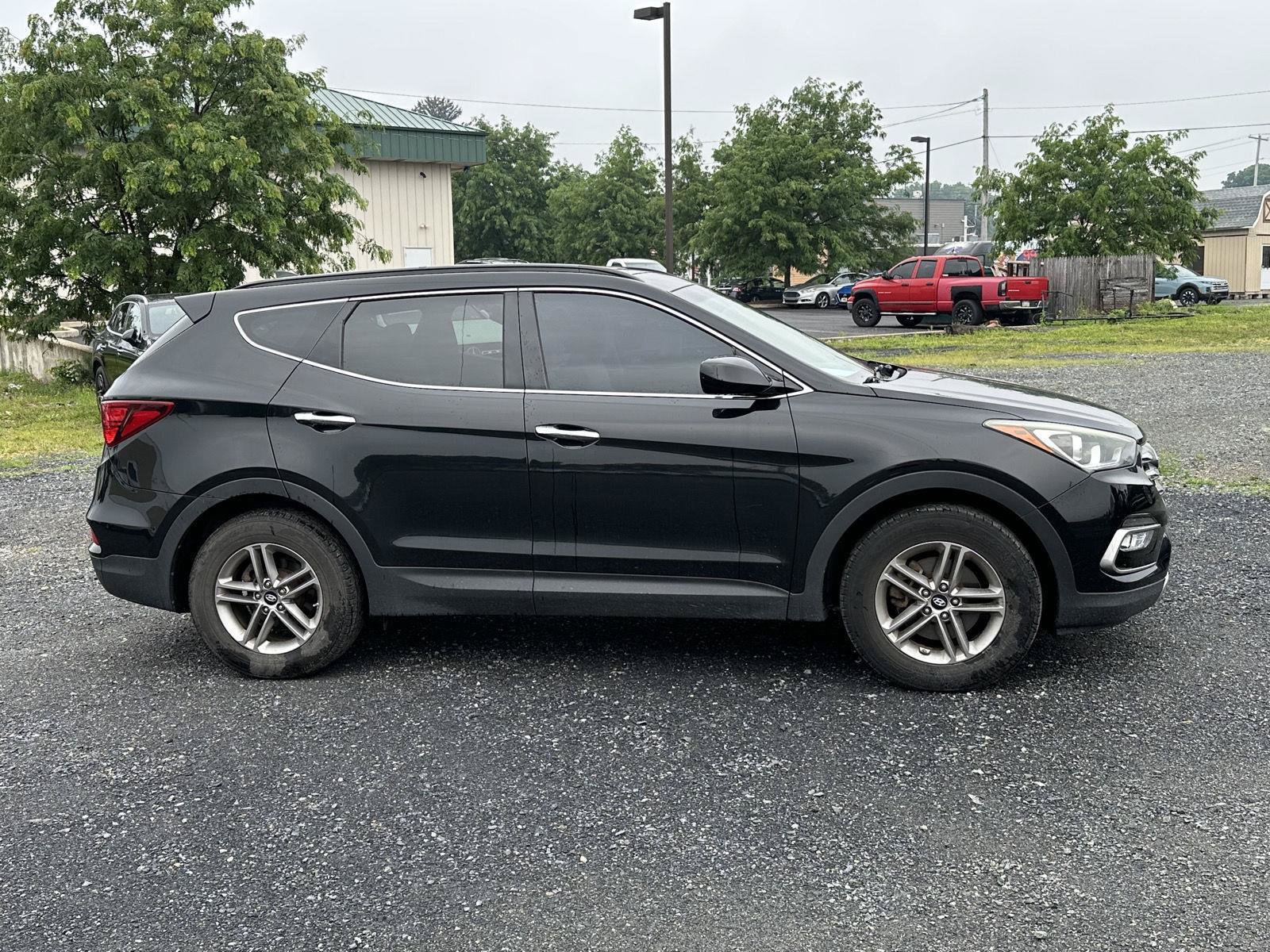 Used 2017 Hyundai Santa Fe Sport AWD/4WD image 9