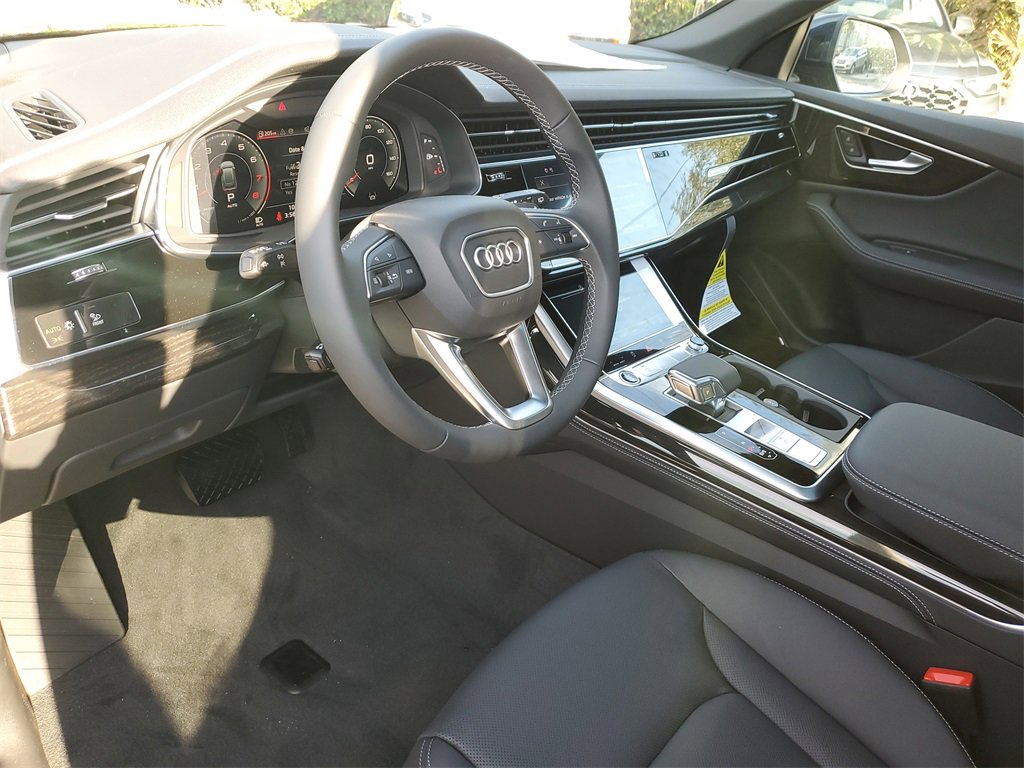 New 2026 Audi Q8 Premium Plus image 7