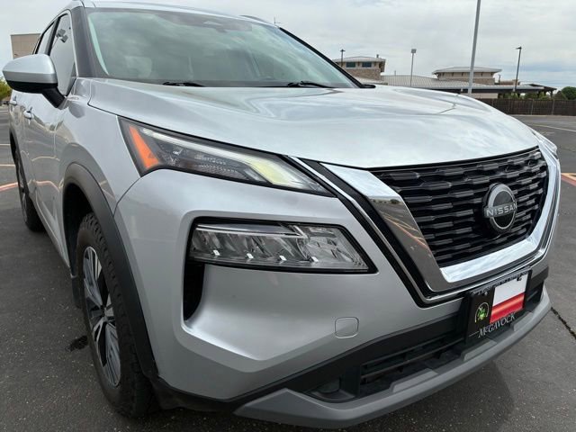 Certified 2023 Nissan Rogue SV w/ SV Premium B Package FWD image 7