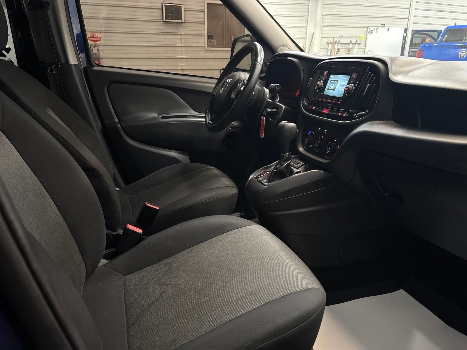 Used 2016 RAM ProMaster City Tradesman SLT w/ Rear Back-up Camera Group FWD image 25