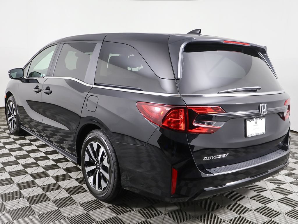 Certified 2026 Honda Odyssey EX-L image 9