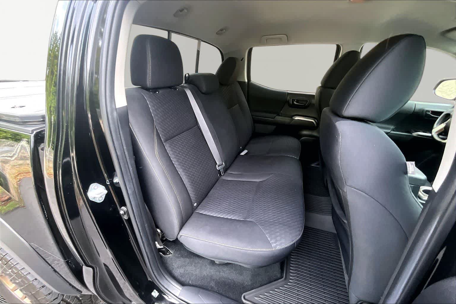 Certified 2023 Toyota Tacoma 4x4 Double Cab w/ Trail Edition image 19