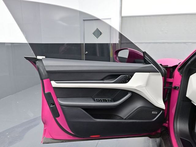 Certified 2024 Porsche Taycan GTS image 7