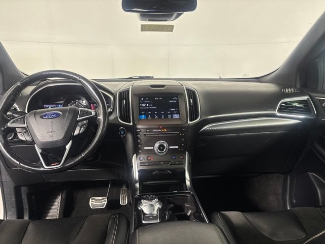 Used 2019 Ford Edge ST w/ Equipment Group 401A AWD/4WD image 31