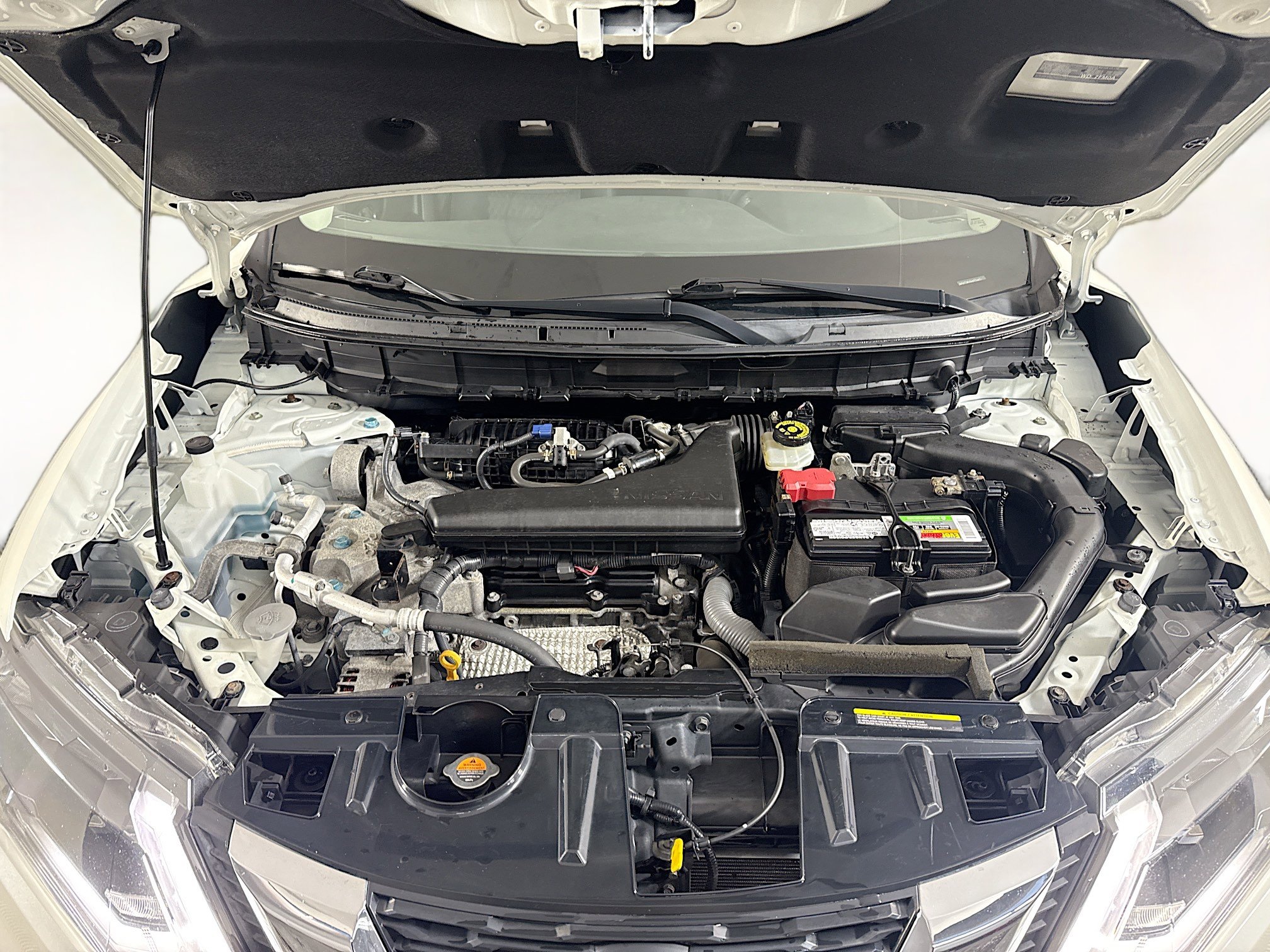 Used 2019 Nissan Rogue SV image 39