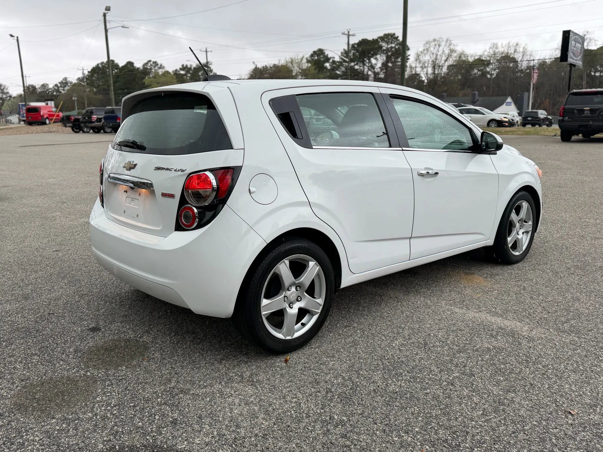 Used 2016 Chevrolet Sonic LTZ image 7