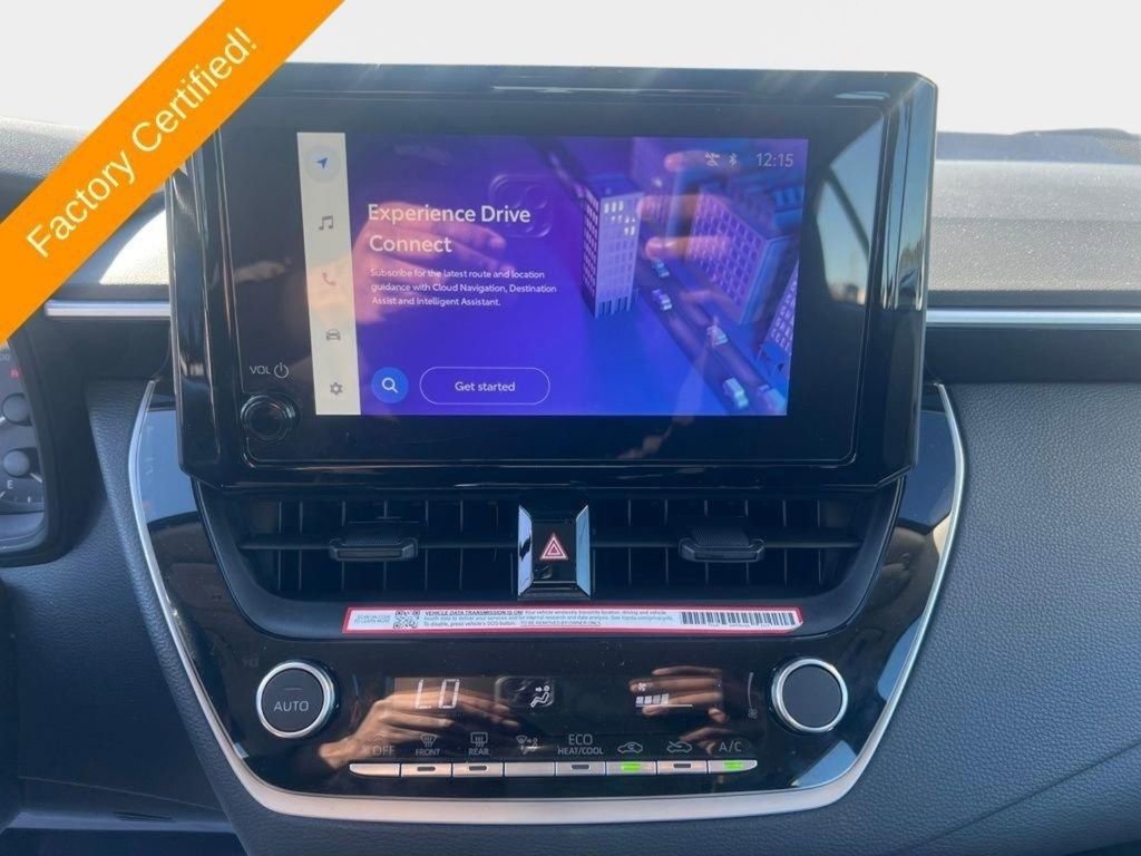 Used 2025 Toyota Corolla LE image 18