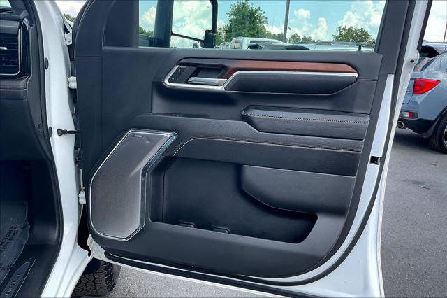 Used 2024 GMC Sierra 2500 Denali image 26