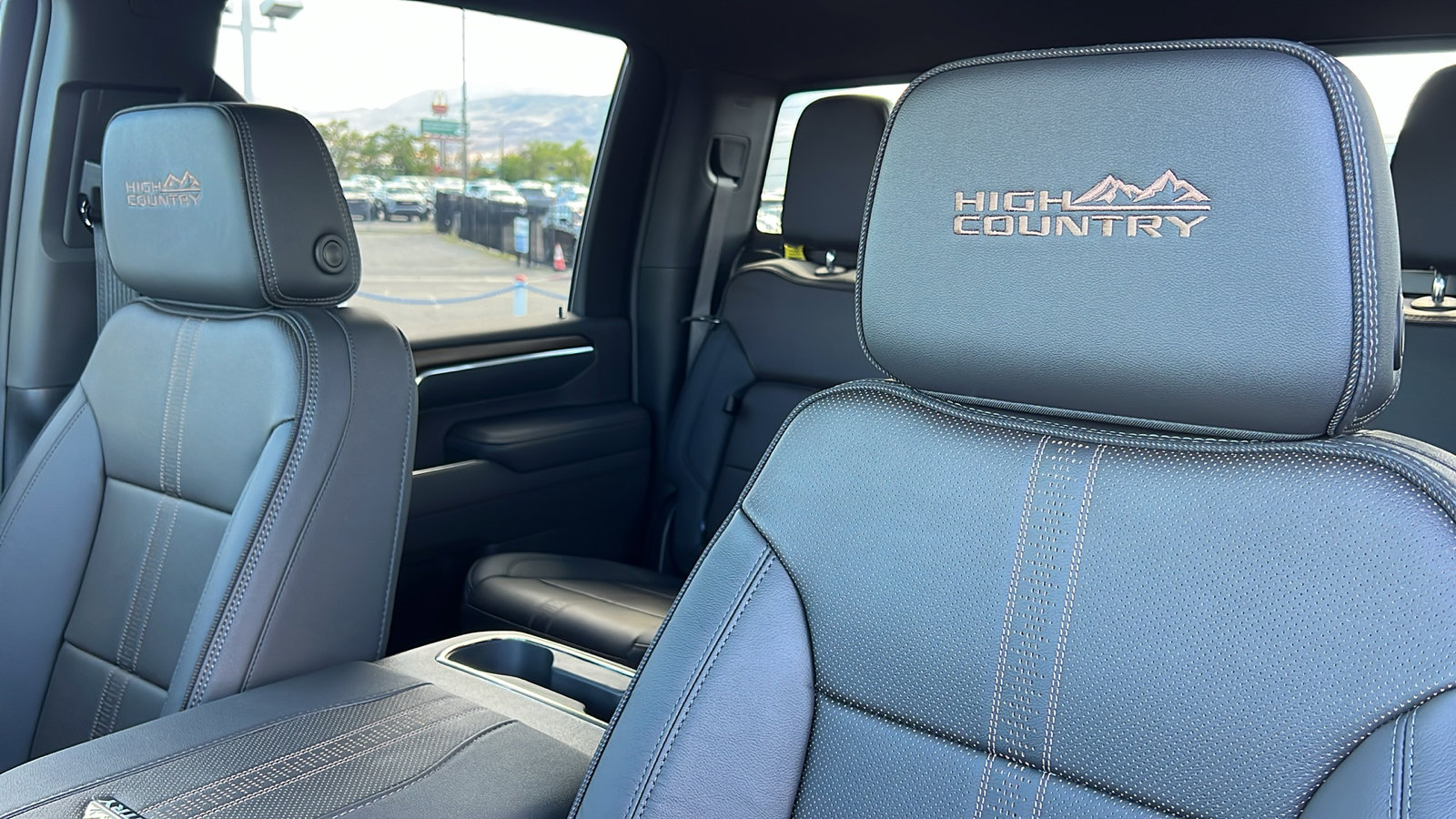 New 2025 Chevrolet Silverado 2500 High Country w/ High Country Premium Package image 21