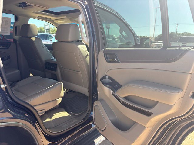 Used 2019 GMC Yukon SLT w/ Open Road Package AWD/4WD image 18
