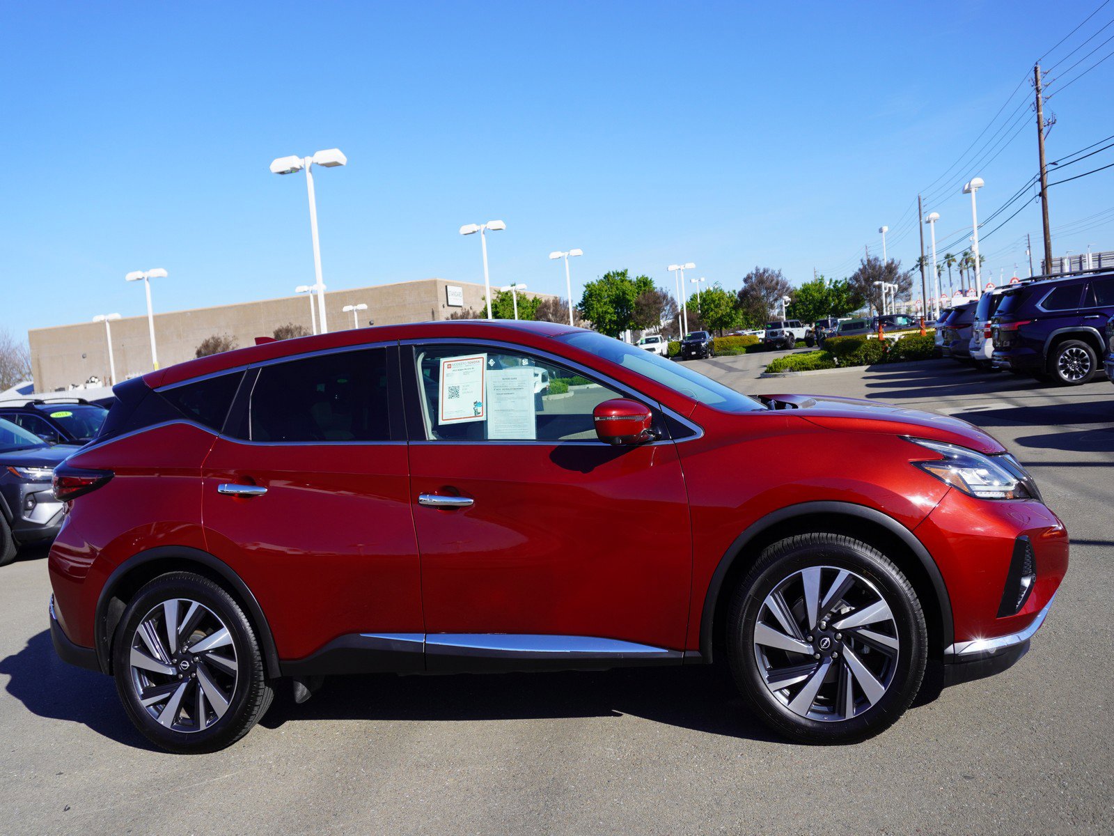 Used 2023 Nissan Murano SL w/ SL Moonroof Package image 4