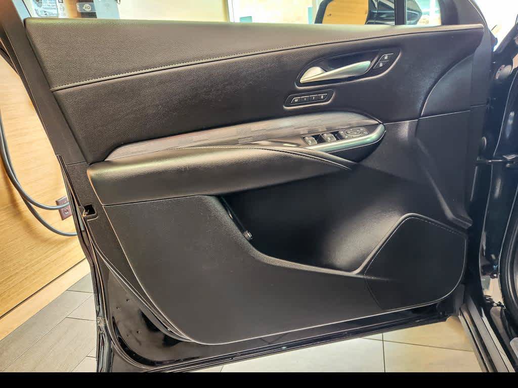 Used 2025 Cadillac XT4 Premium Luxury AWD/4WD image 20