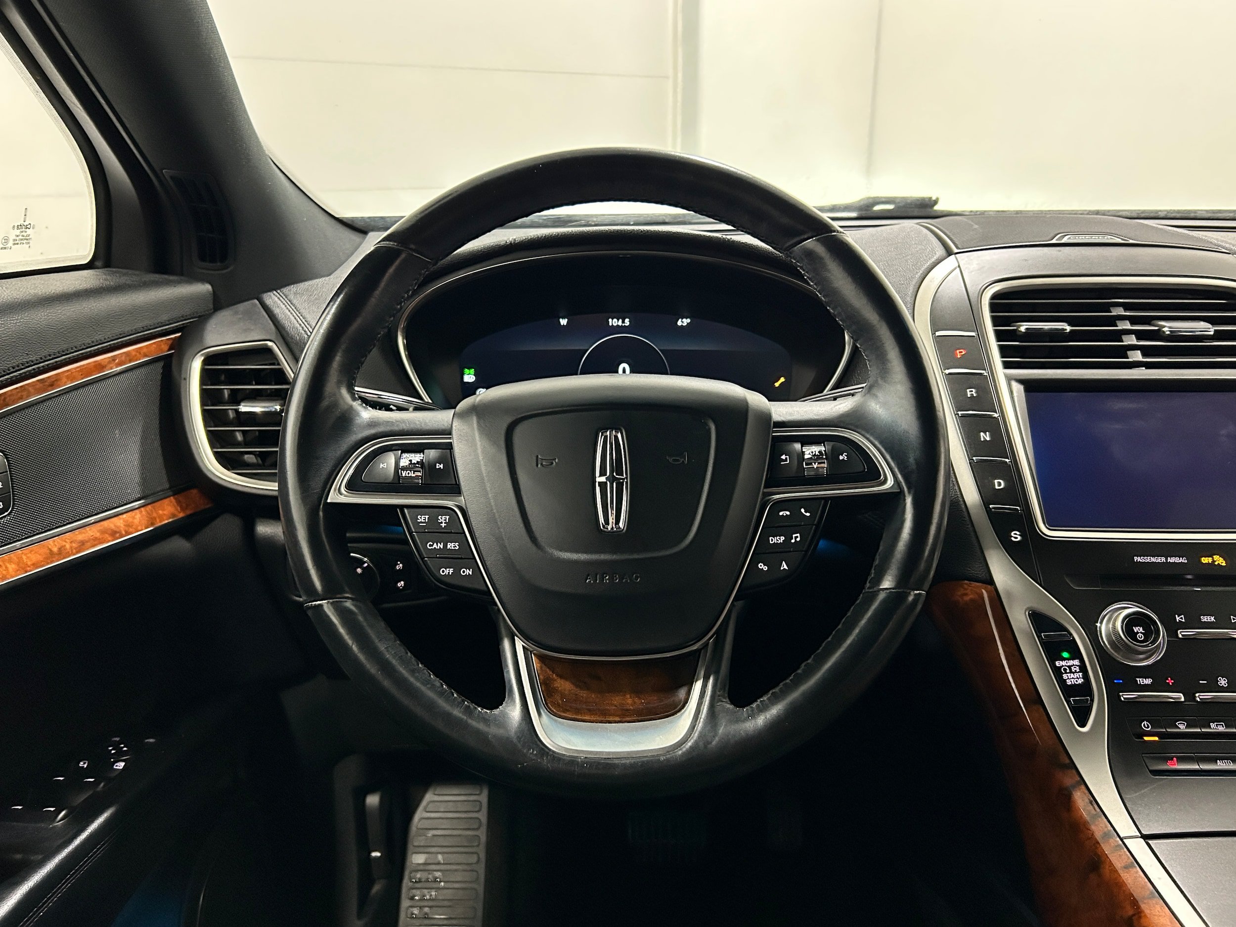 Used 2019 Lincoln Nautilus Select AWD/4WD image 8