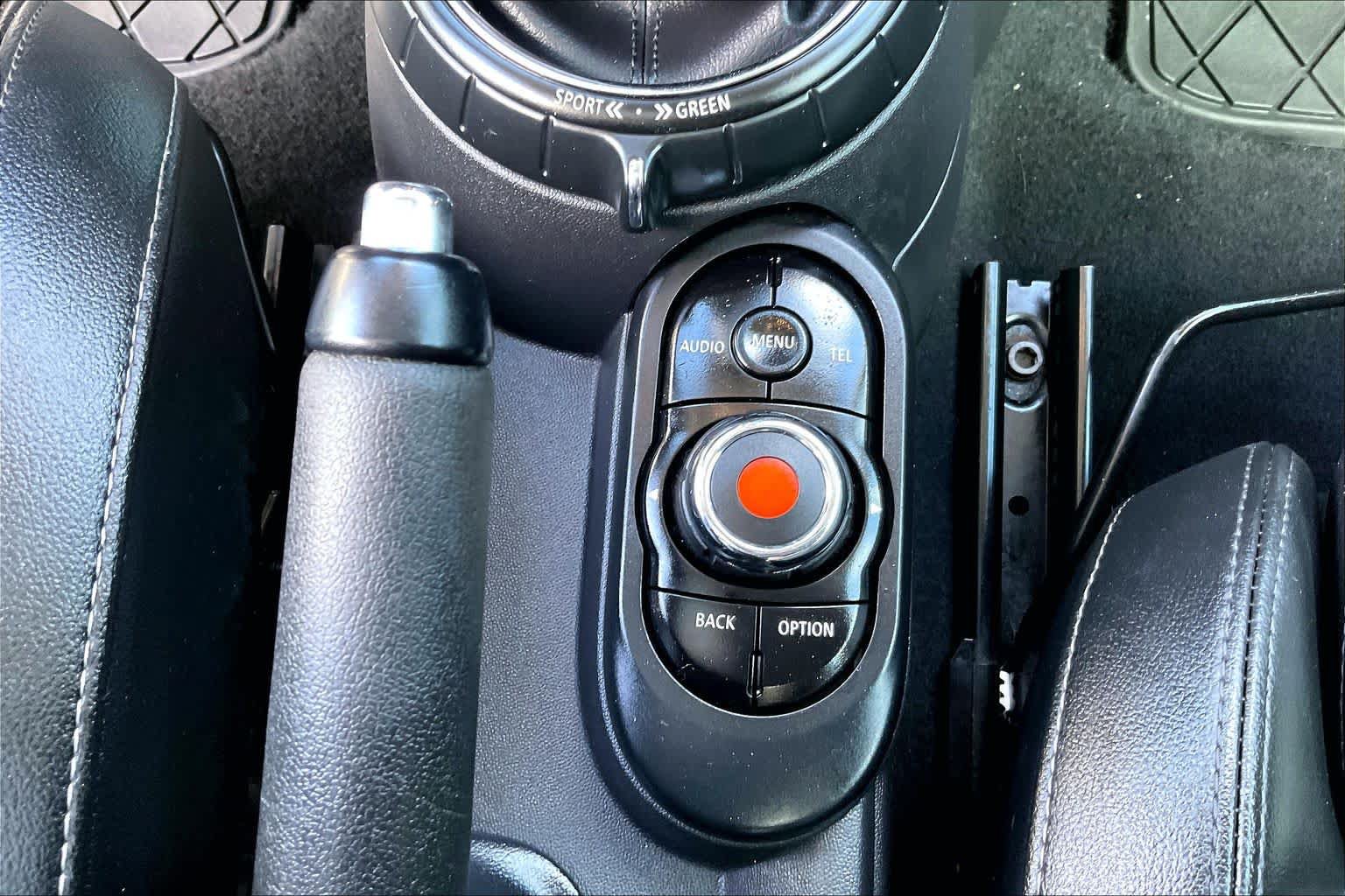 Used 2015 MINI Cooper S FWD image 29