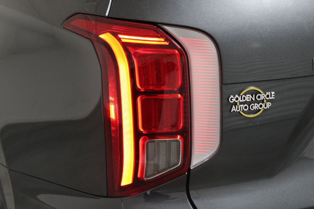Used 2022 Hyundai Palisade Calligraphy image 57