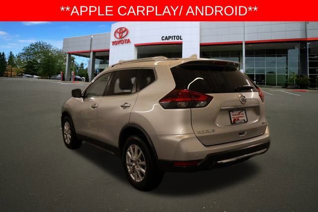 Used 2020 Nissan Rogue SV image 5