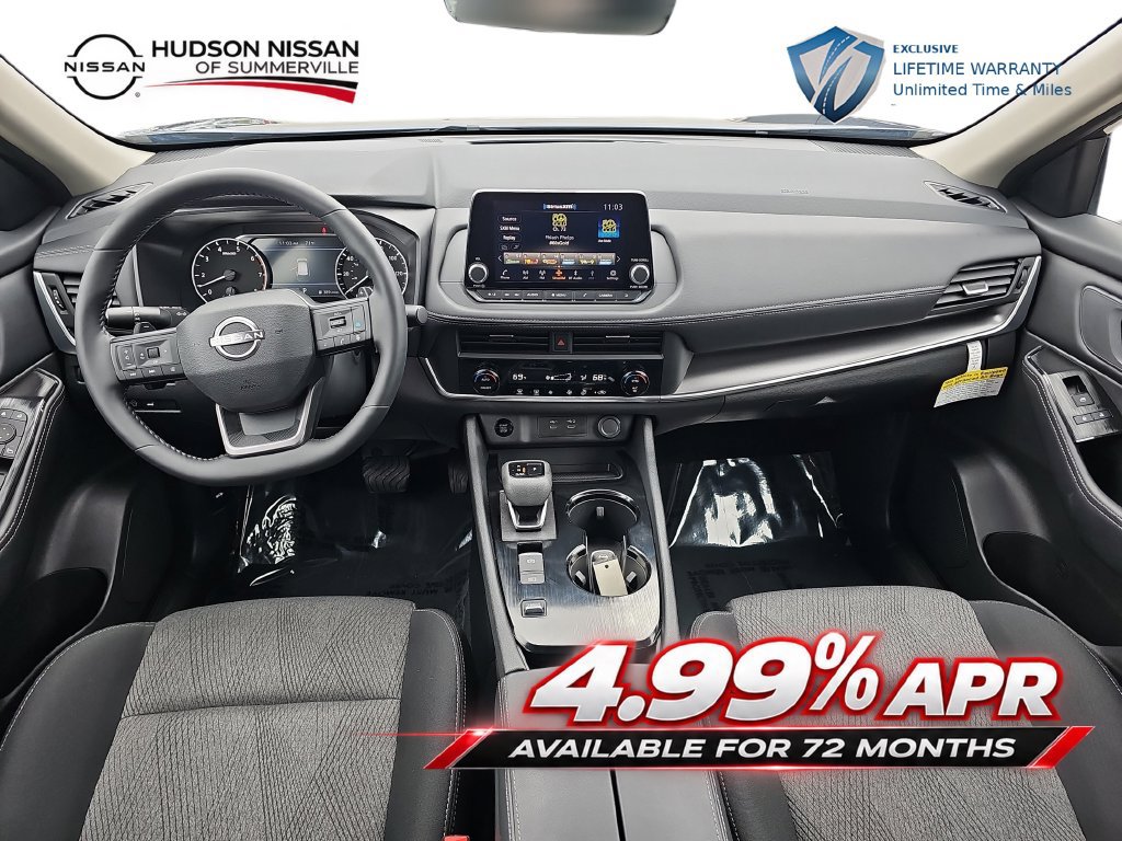 Used 2026 Nissan Rogue SV FWD image 14