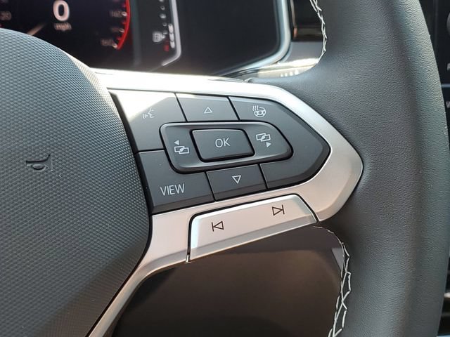 New 2026 Volkswagen Taos SEL AWD/4WD image 24