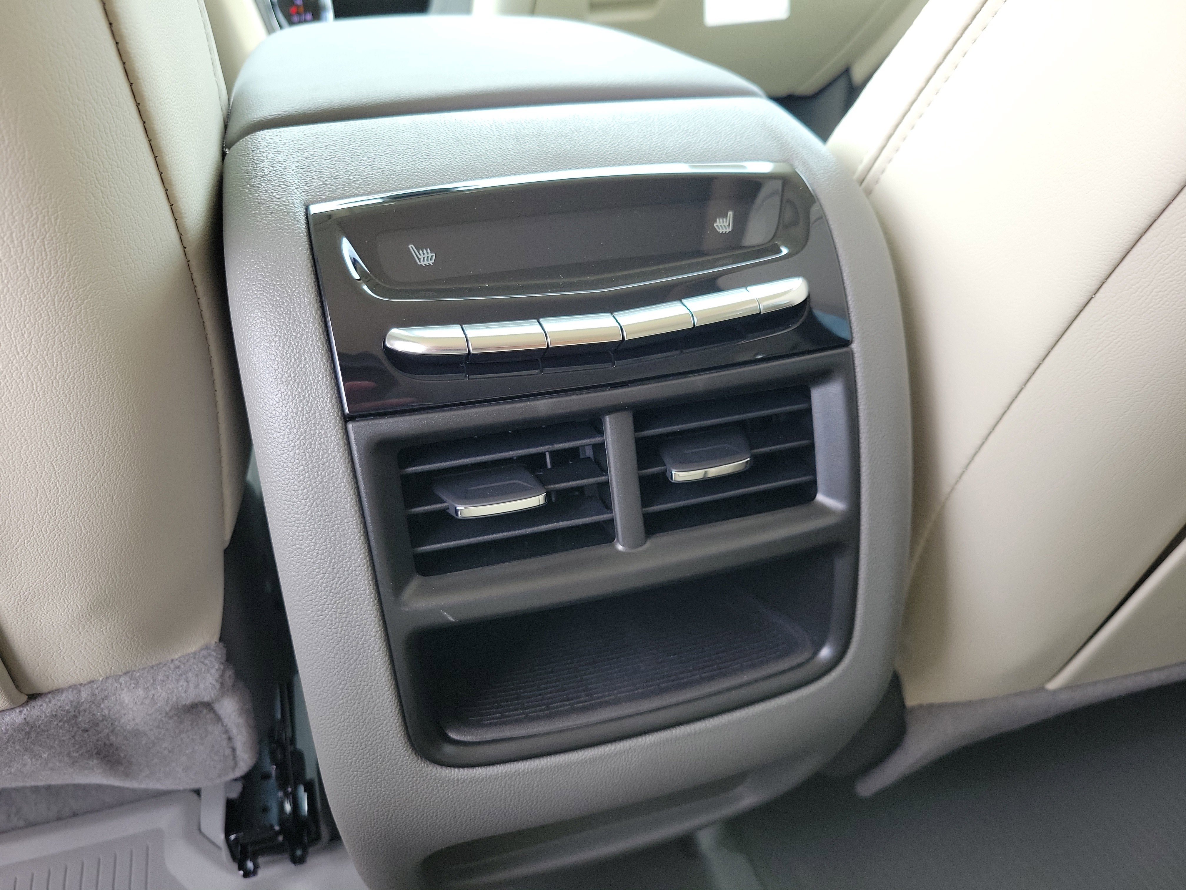 New 2026 Cadillac XT5 Premium Luxury w/ Driver Assist Package image 15