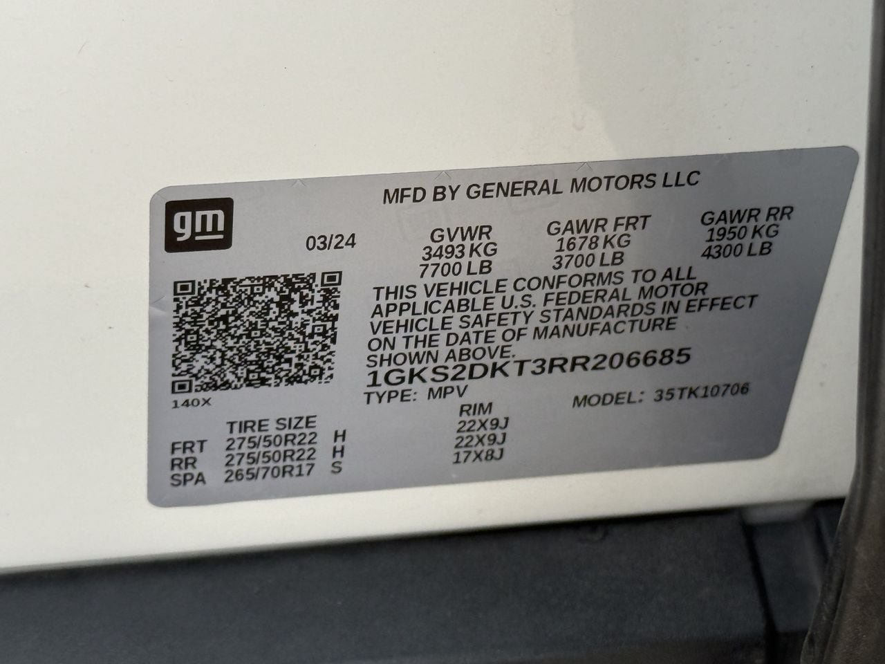 Used 2024 GMC Yukon Denali w/ Advanced Technology Package AWD/4WD image 31