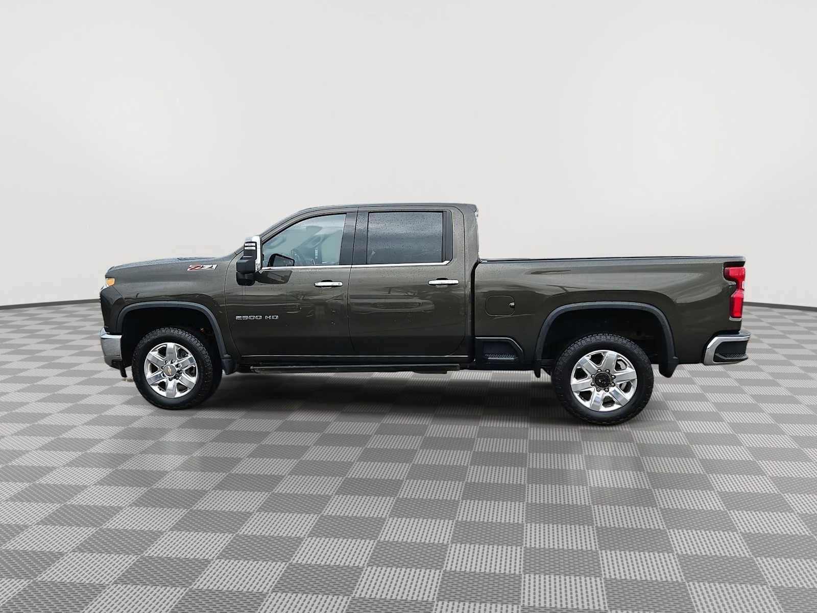 Used 2022 Chevrolet Silverado 2500 LTZ w/ LTZ Convenience Package image 5