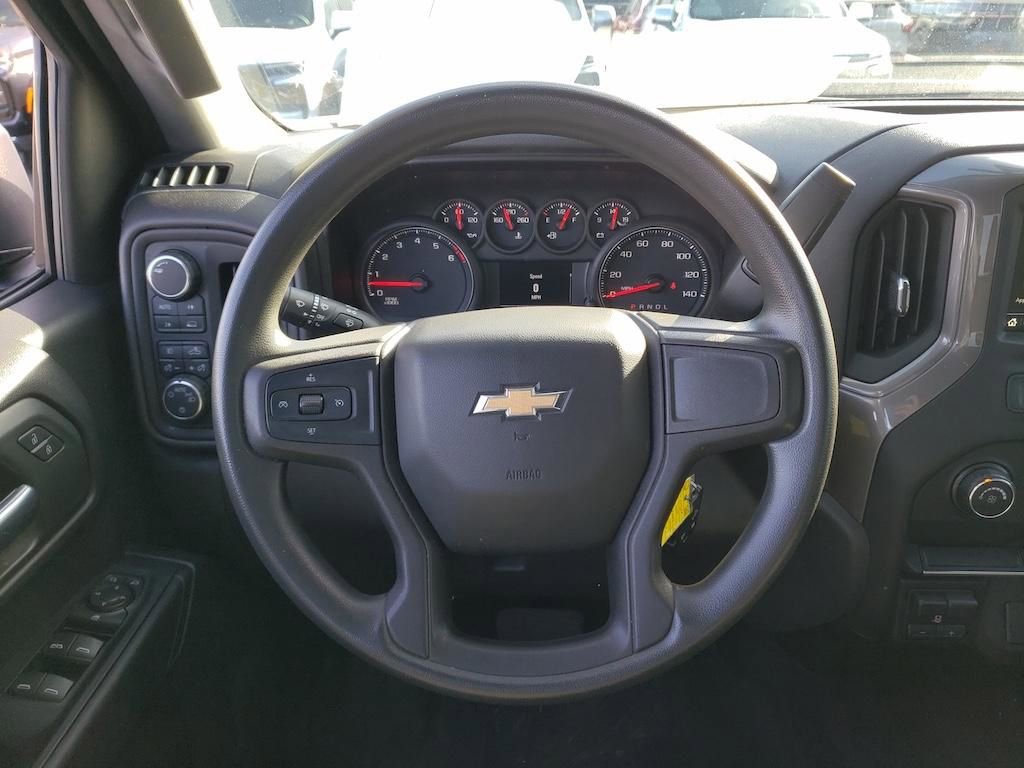 Used 2019 Chevrolet Silverado 1500 Custom w/ Custom Value Package image 12