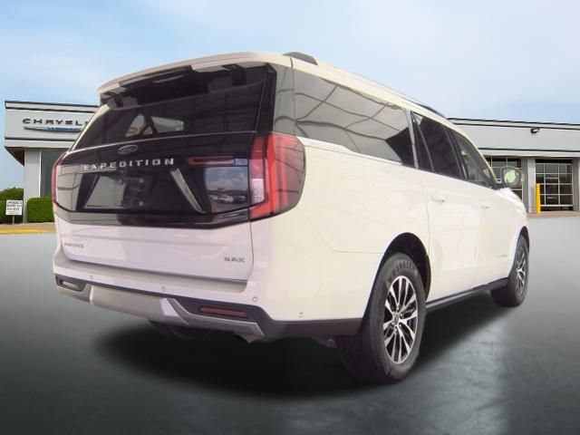 Used 2025 Ford Expedition Max Platinum AWD/4WD image 8