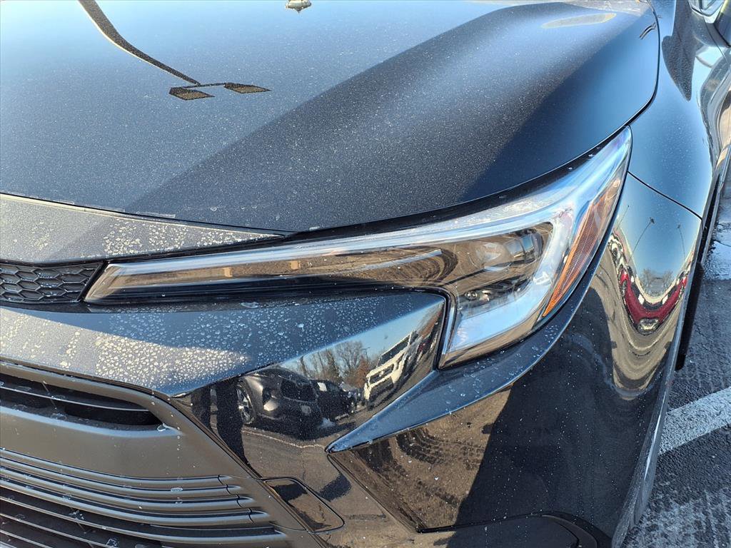 New 2026 Toyota Corolla XLE image 32