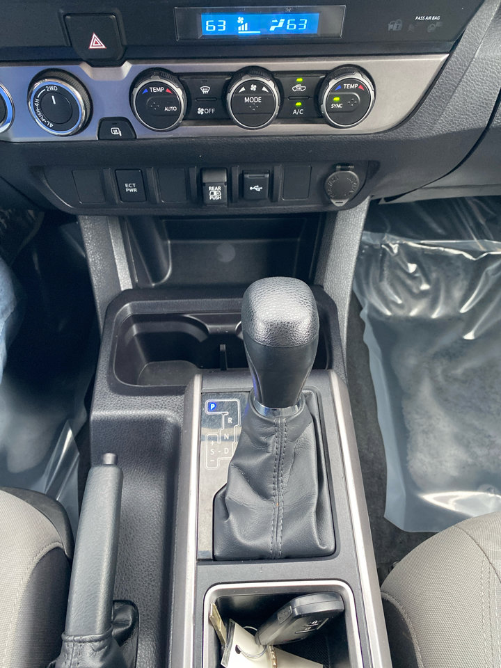 Used 2023 Toyota Tacoma SR5 image 24