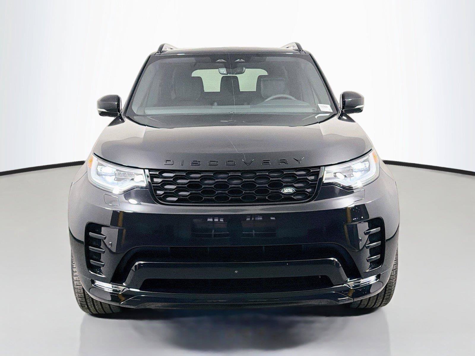 New 2026 Land Rover Discovery Dynamic SE AWD/4WD image 2