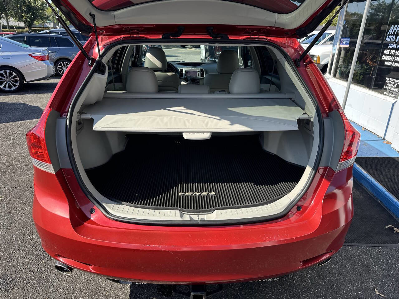 Used 2009 Toyota Venza image 18