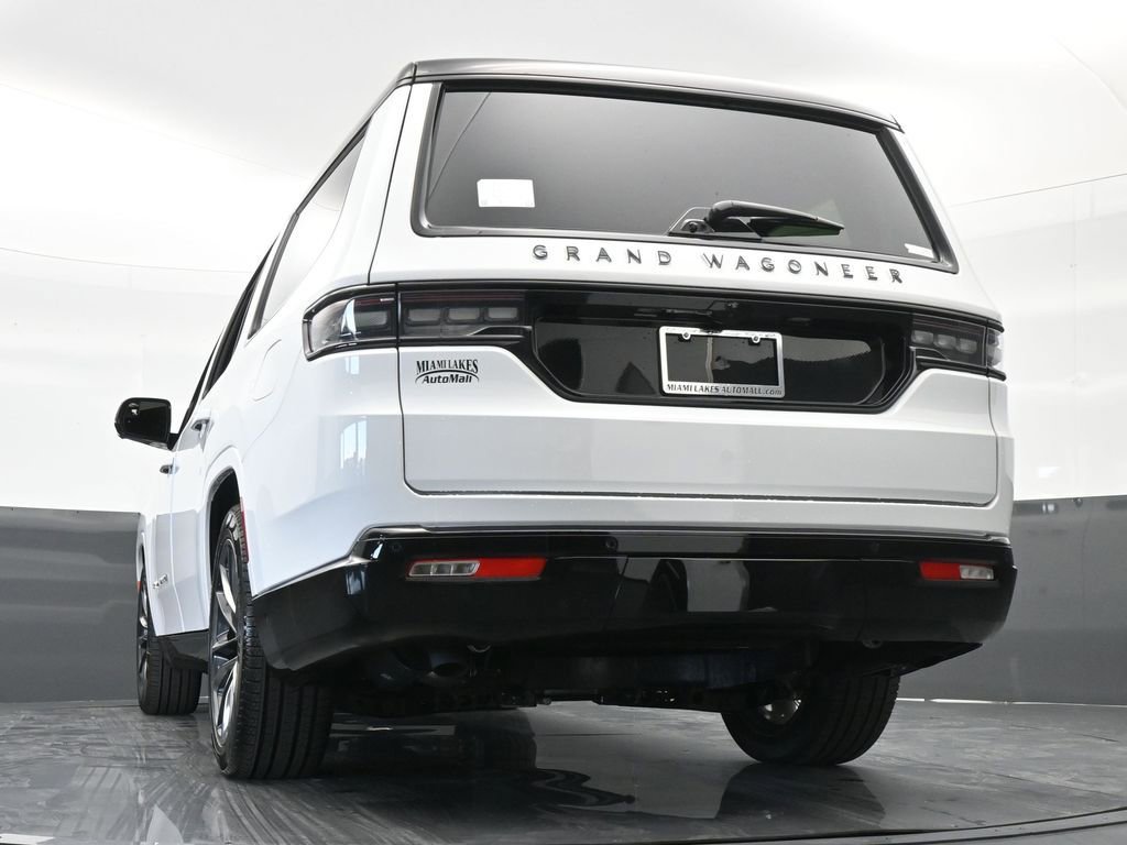 Used 2024 Jeep Grand Wagoneer Series II w/ Quick Order Packagew 28T image 59