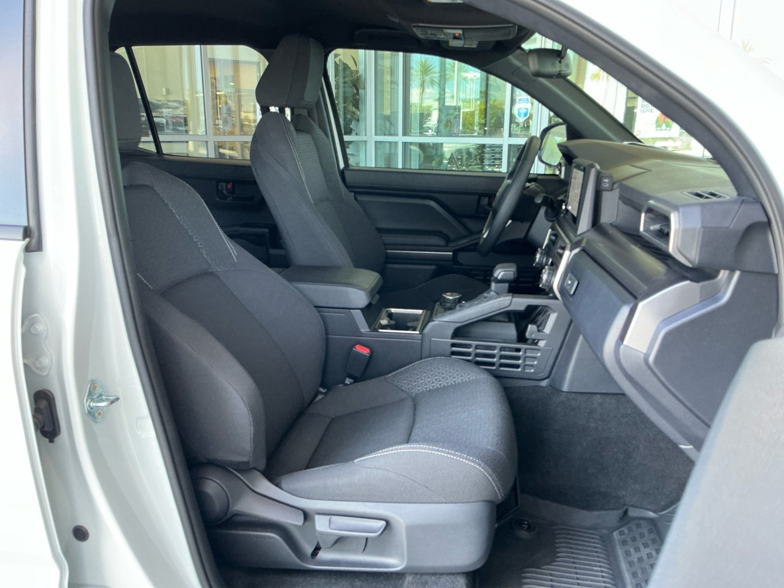 Certified 2026 Toyota 4Runner SR5 AWD/4WD image 19