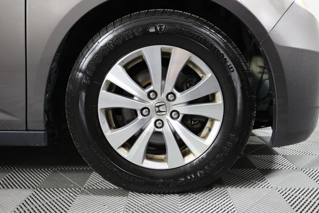 Used 2015 Honda Odyssey EX image 6