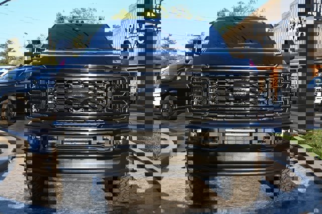 Used 2024 Ford F350 Lariat w/ Chrome Package image 2