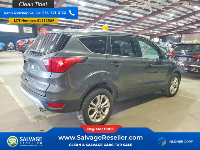 Used 2019 Ford Escape SE AWD/4WD image 4