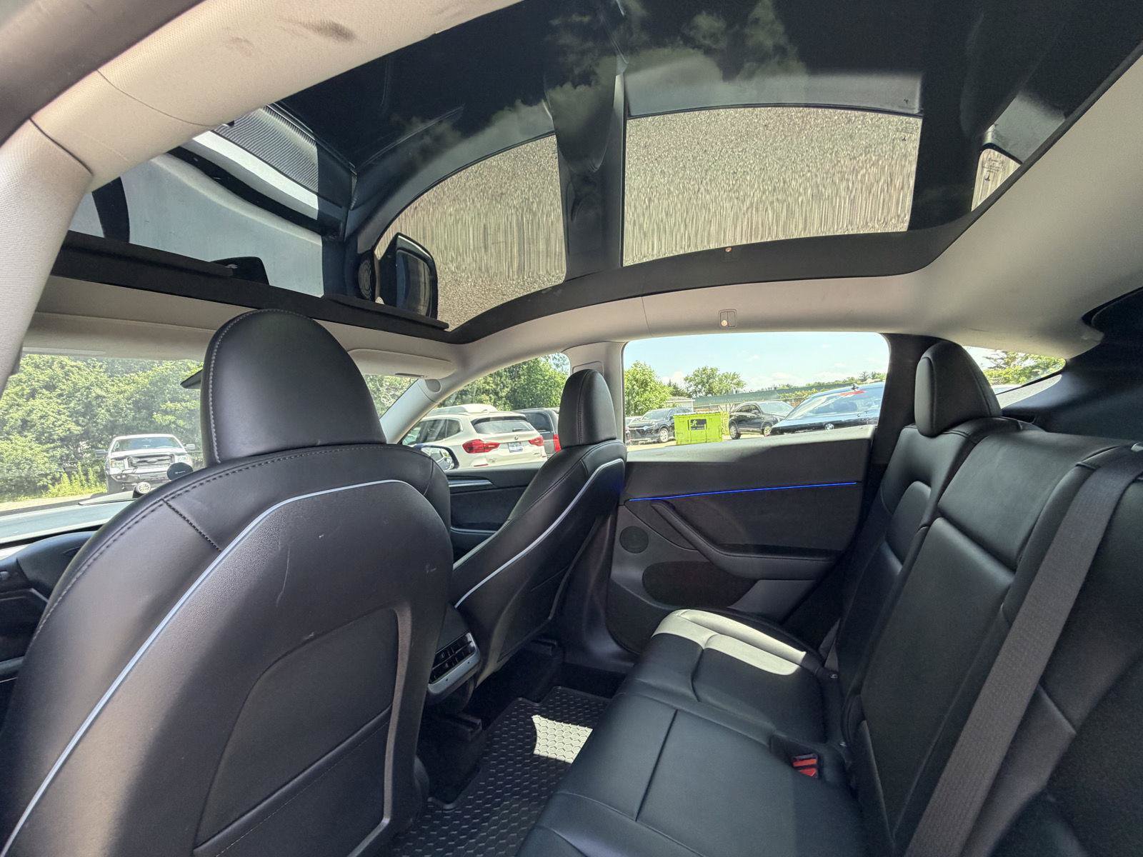 Used 2023 Tesla Model Y Performance AWD/4WD image 20
