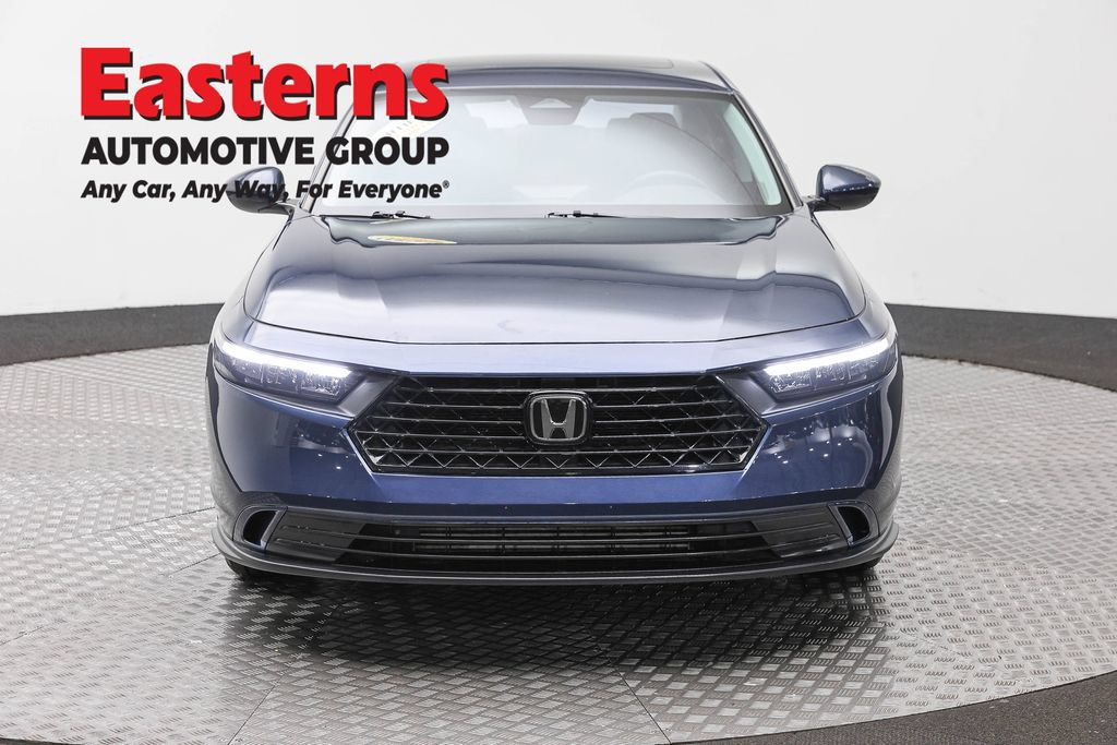 Used 2024 Honda Accord EX image 2
