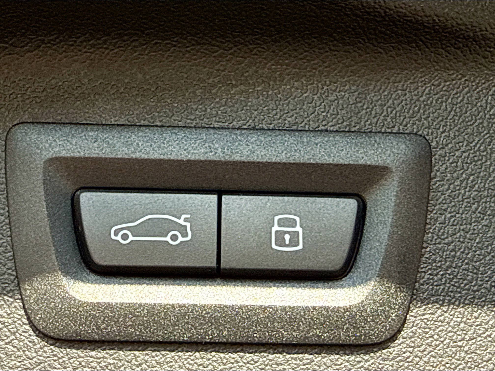 New 2026 BMW X7 M60i image 14