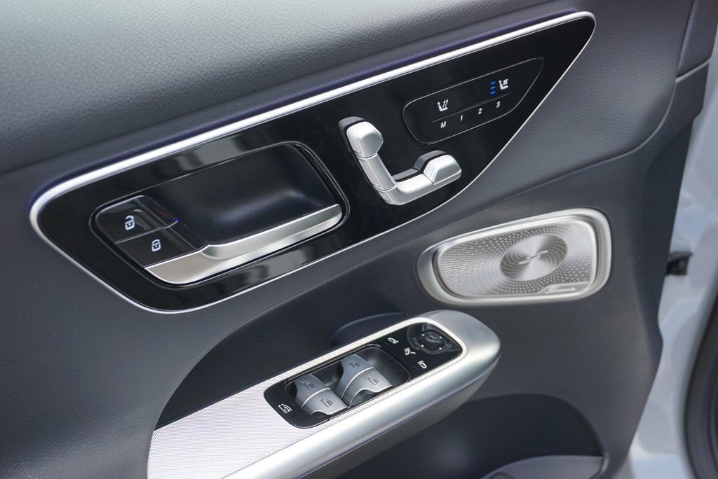 New 2026 Mercedes-Benz GLC 300 4MATIC image 22