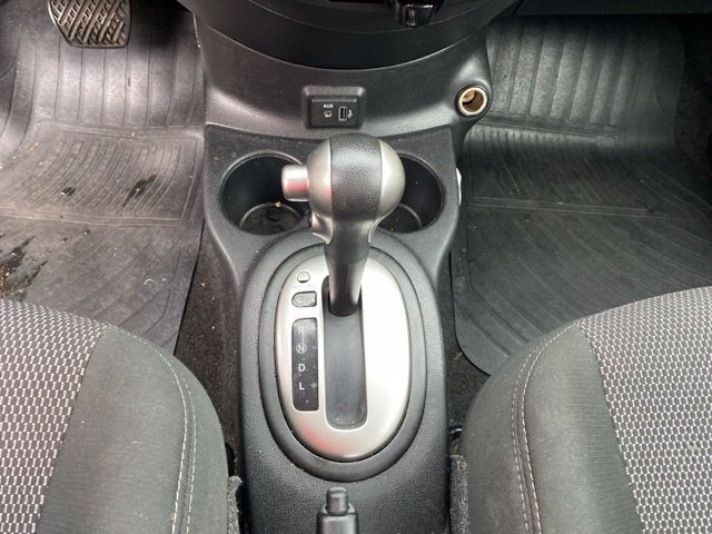 Used 2018 Nissan Versa SV FWD image 37