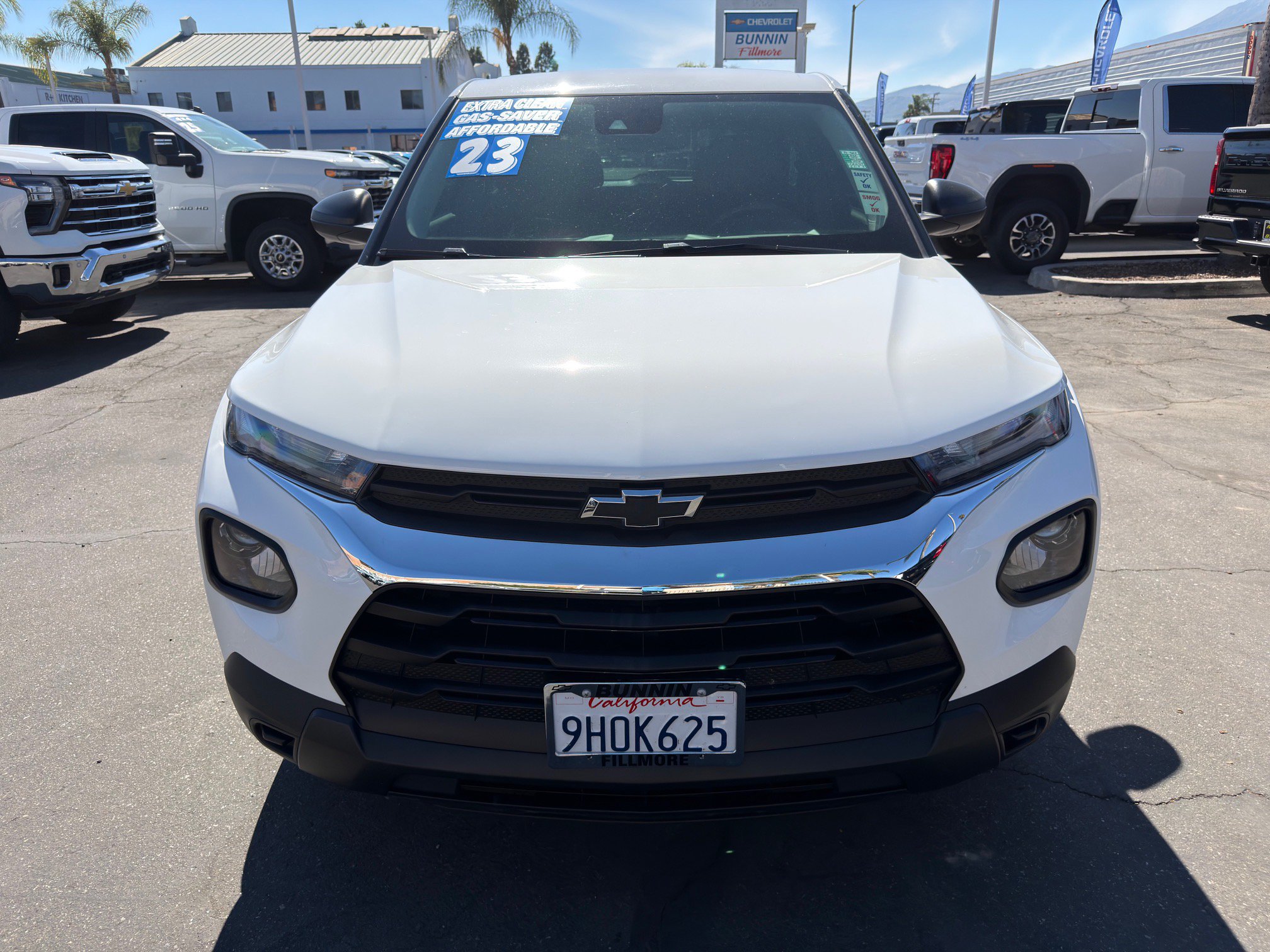 Used 2023 Chevrolet TrailBlazer LS FWD image 3