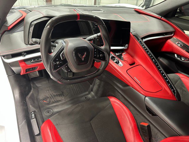 Used 2022 Chevrolet Corvette Stingray Premium Cpe w/ Z51 Performance Package RWD image 13