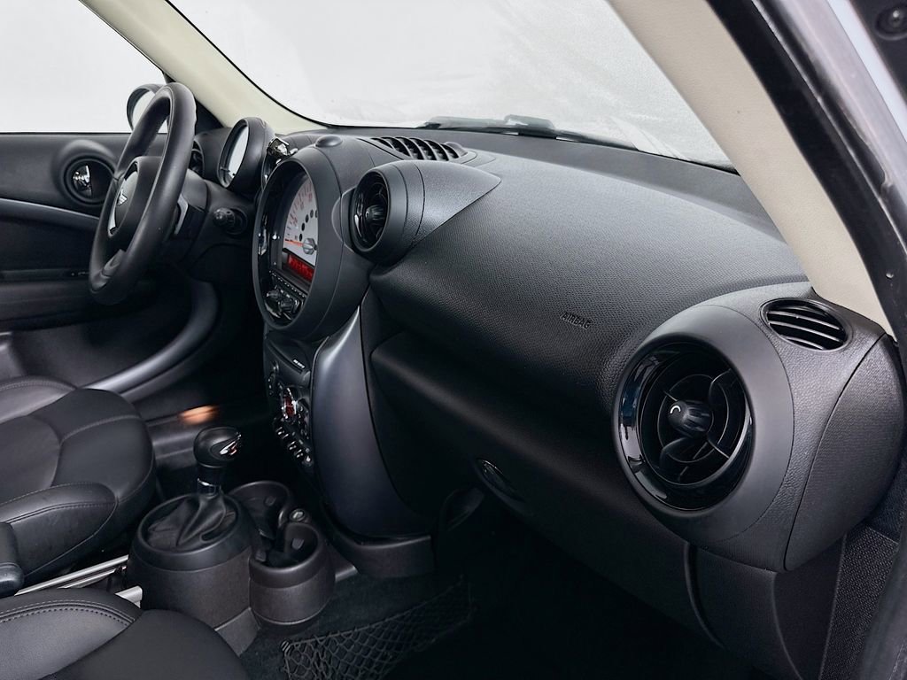 Used 2013 MINI Cooper Countryman S image 26