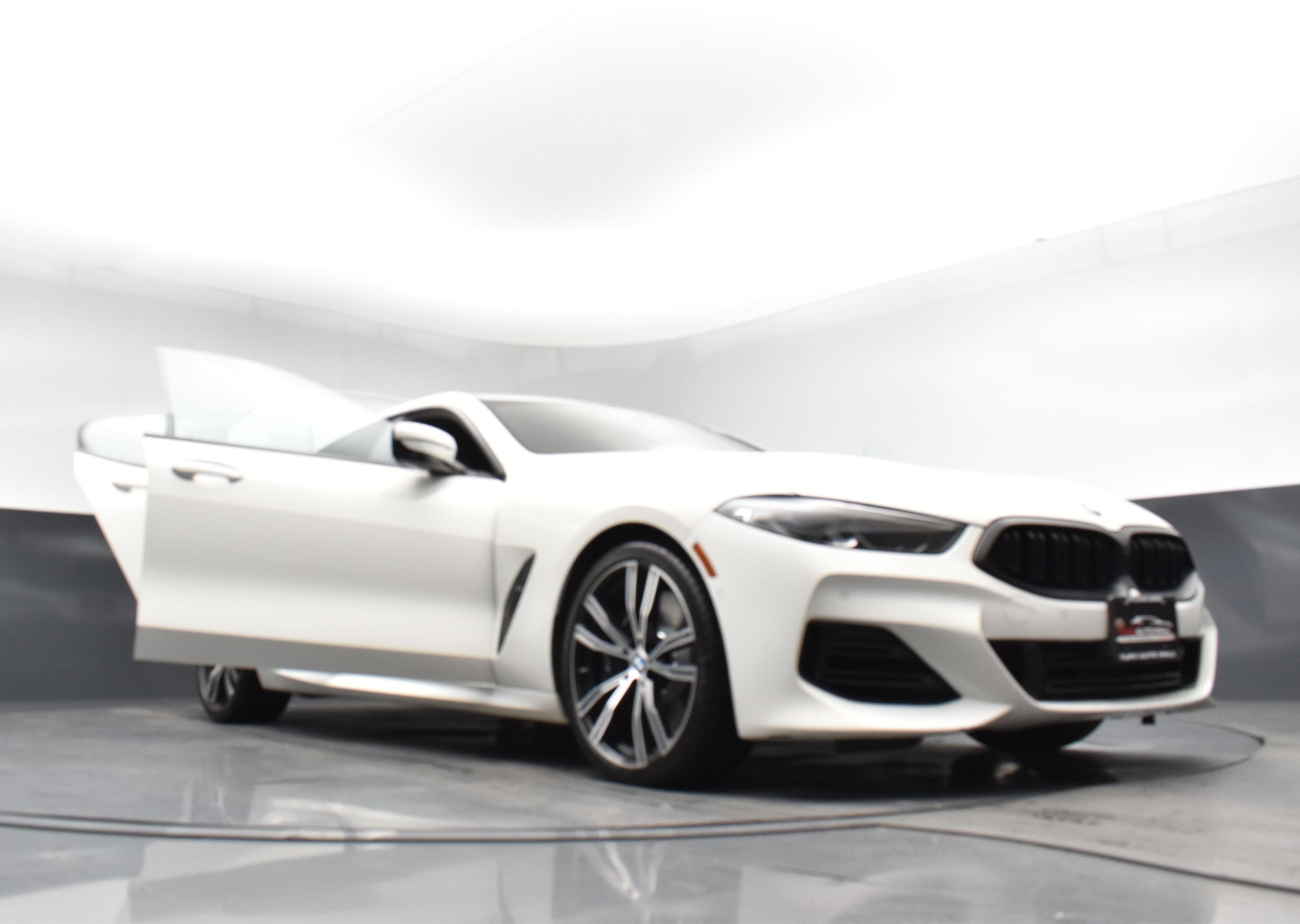 Used 2023 BMW 840i Gran Coupe xDrive w/ M Sport Professional Package AWD/4WD image 33
