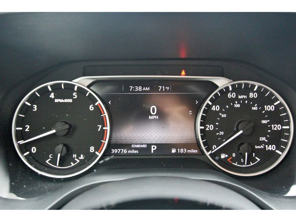 Used 2022 Nissan Rogue SV image 10